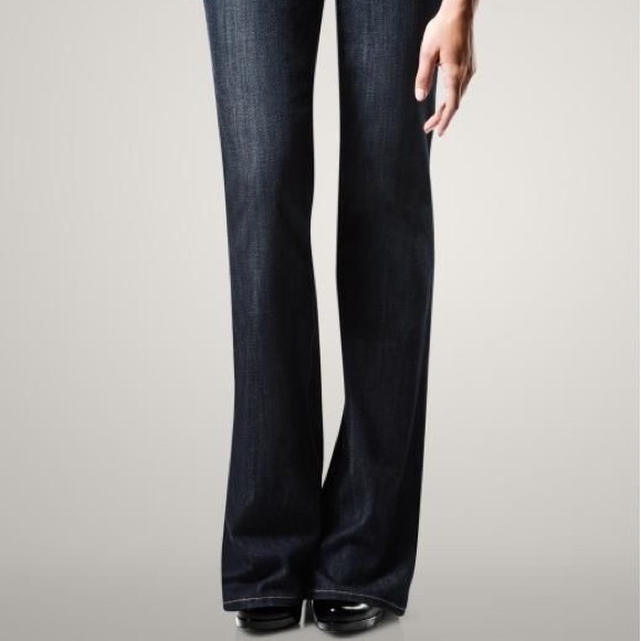GAP Curvy Boot Cut Jeans - 2 button closure - Picture 2 of 12